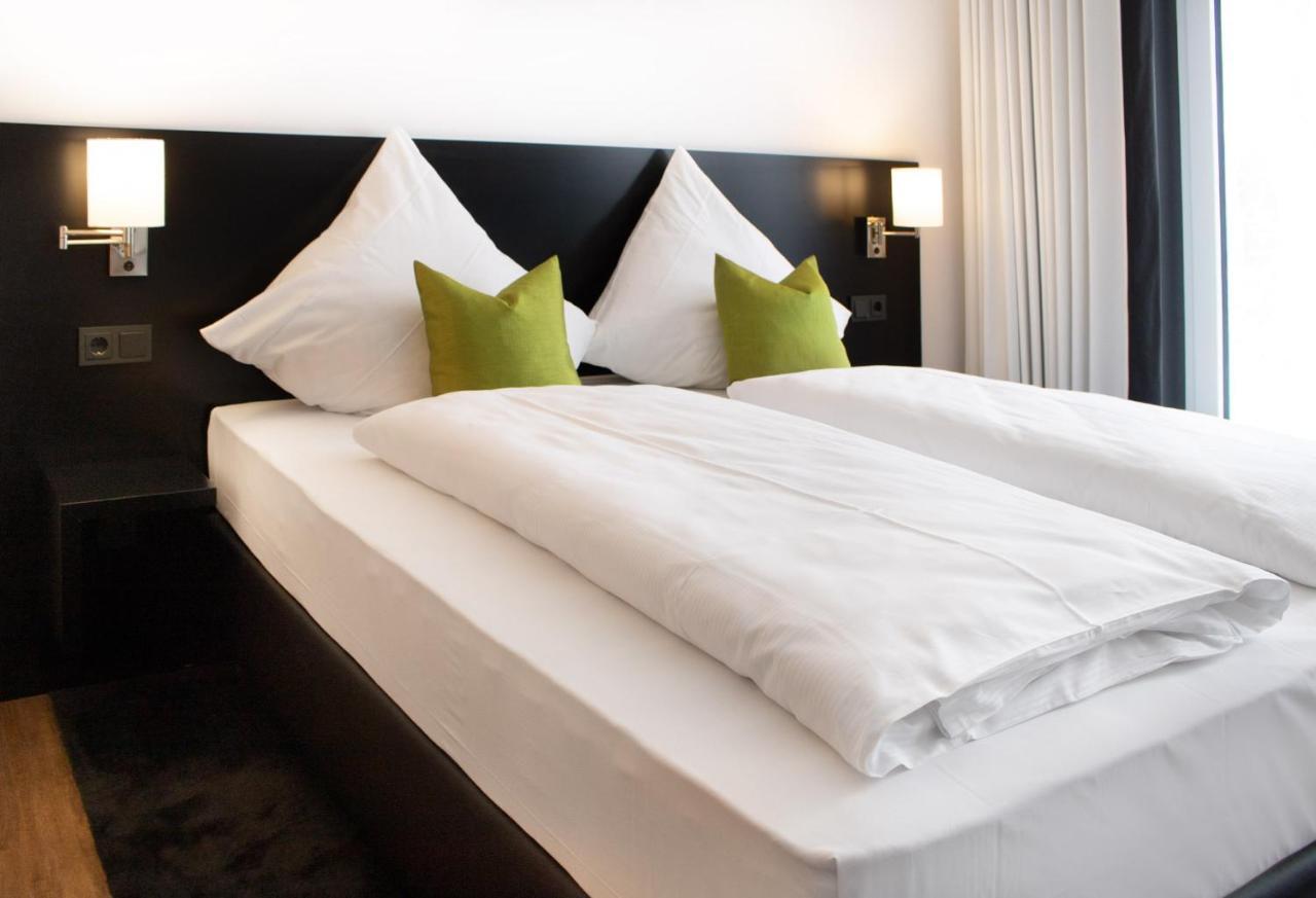 Lgo Hotel By Wmm Hotels Lemgo Bagian luar foto